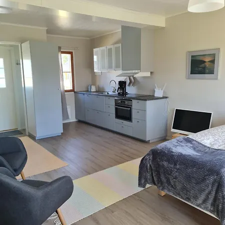 Village Lomahuoneisto Séjour à la campagne *