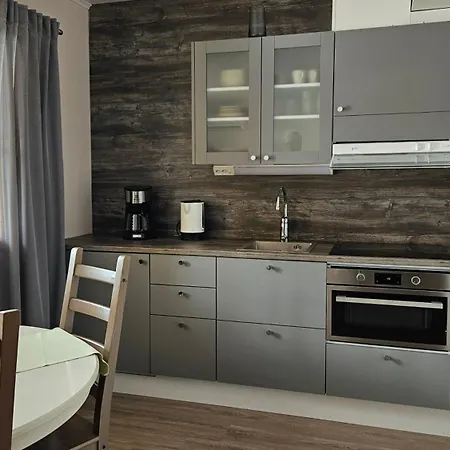 Village Lomahuoneisto * Kierinki