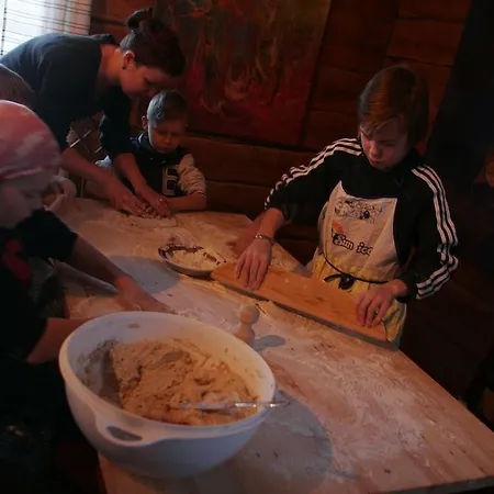 Village Lomahuoneisto Kierinki