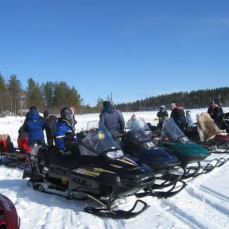 Летний дом Village Lomahuoneisto *