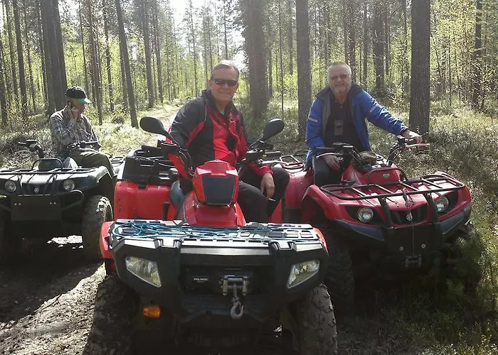 컨트리하우스 Village Lomahuoneisto *